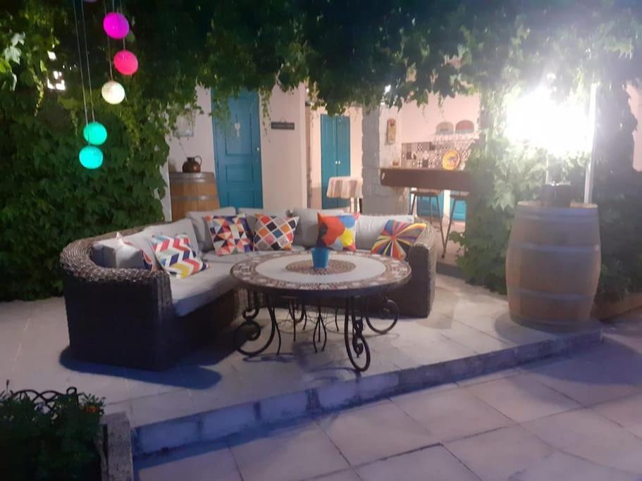 Ferienwohnung Le Jardin De Mae Bouc-Bel-Air Exterior foto